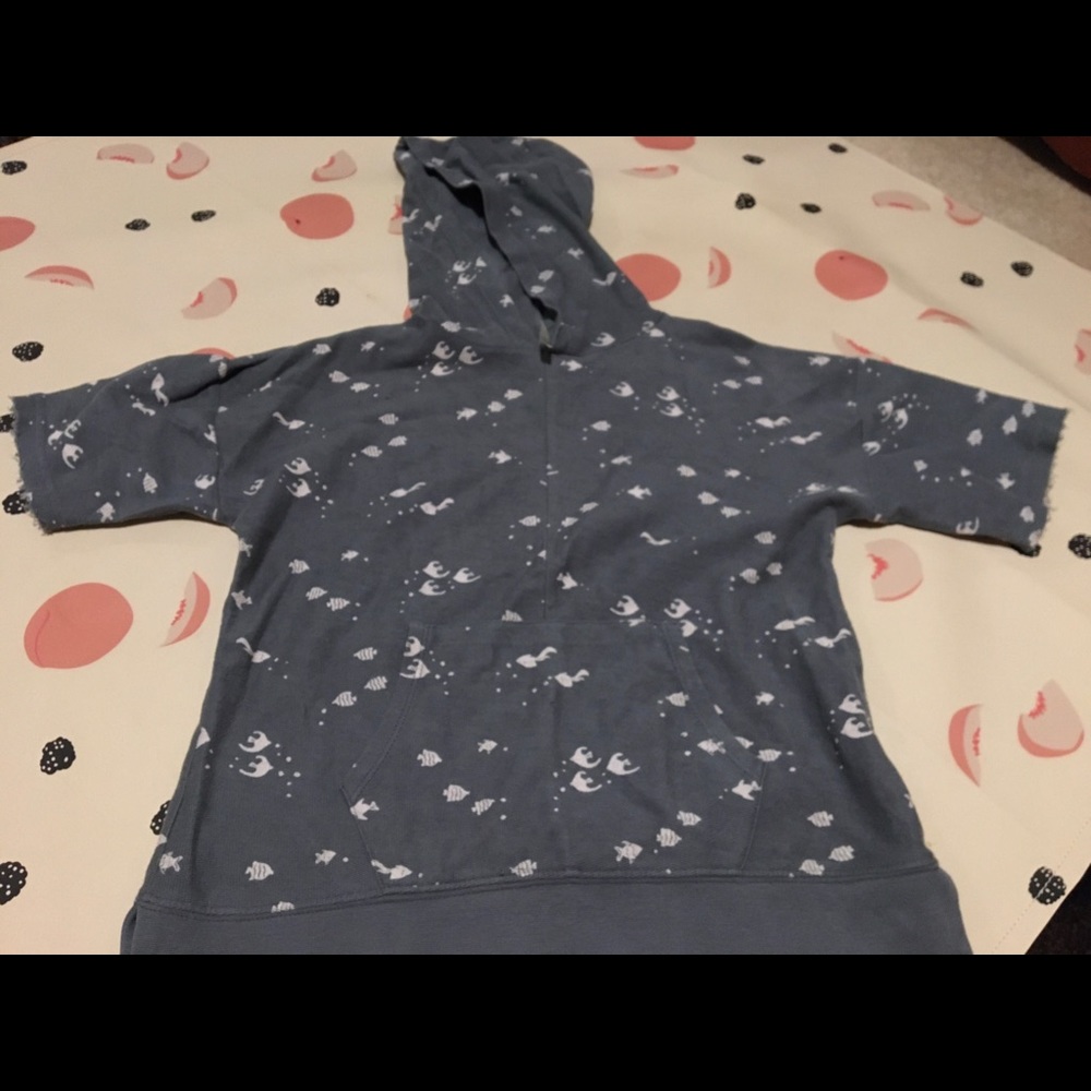 Rylee and Cru Fish Print Cut Off Sweatshirt